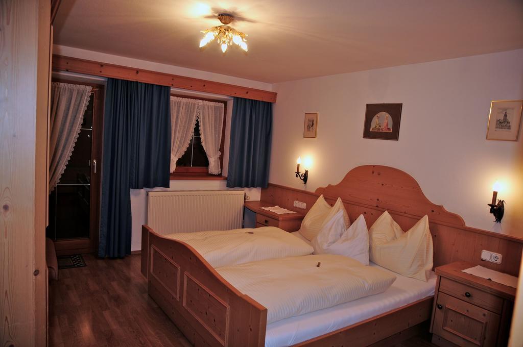 Holzschnitzers Appartements ايروالد المظهر الخارجي الصورة