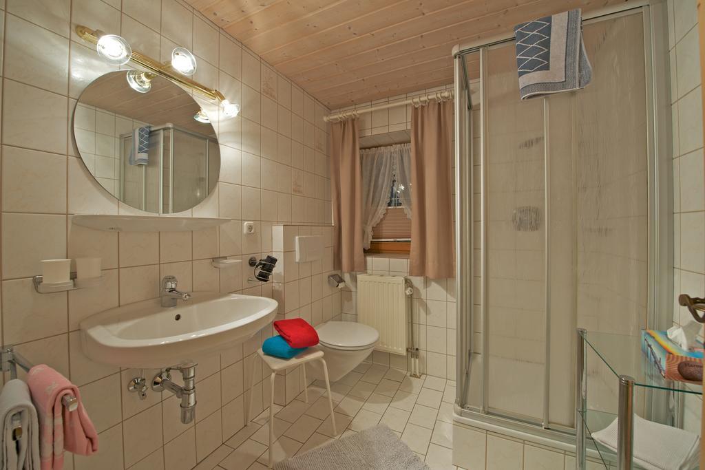Holzschnitzers Appartements ايروالد المظهر الخارجي الصورة