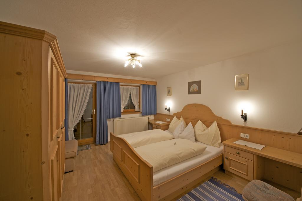 Holzschnitzers Appartements ايروالد المظهر الخارجي الصورة