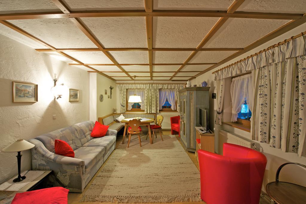 Holzschnitzers Appartements ايروالد المظهر الخارجي الصورة