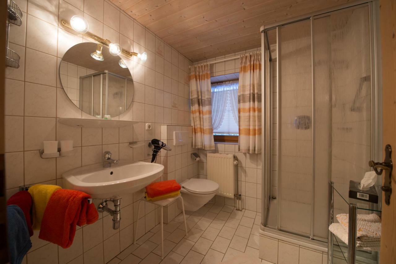 Holzschnitzers Appartements ايروالد المظهر الخارجي الصورة