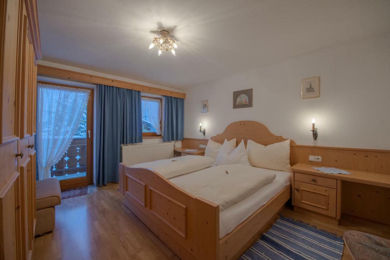 Holzschnitzers Appartements ايروالد المظهر الخارجي الصورة