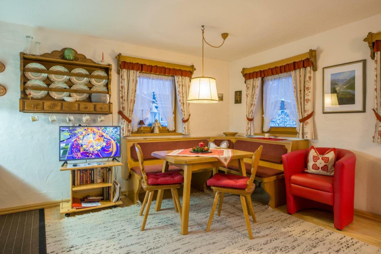 Holzschnitzers Appartements ايروالد المظهر الخارجي الصورة